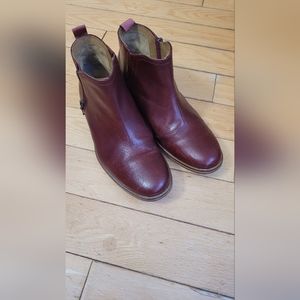 J Shoes Kellan Ankle Booties. Leather Oxblood. Size US W 8.5. Superb condition.